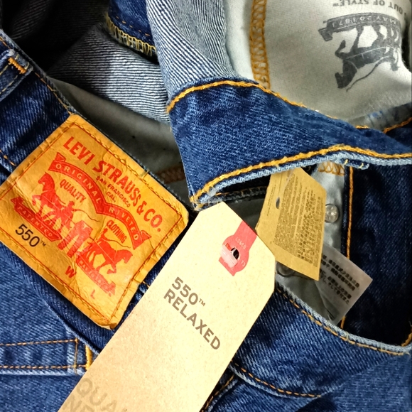 Levi's 550 Relaxed Fit Blue Jeans Men's Size 50 X 30 Stone Wash Denim - NWT - Picture 4 of 4